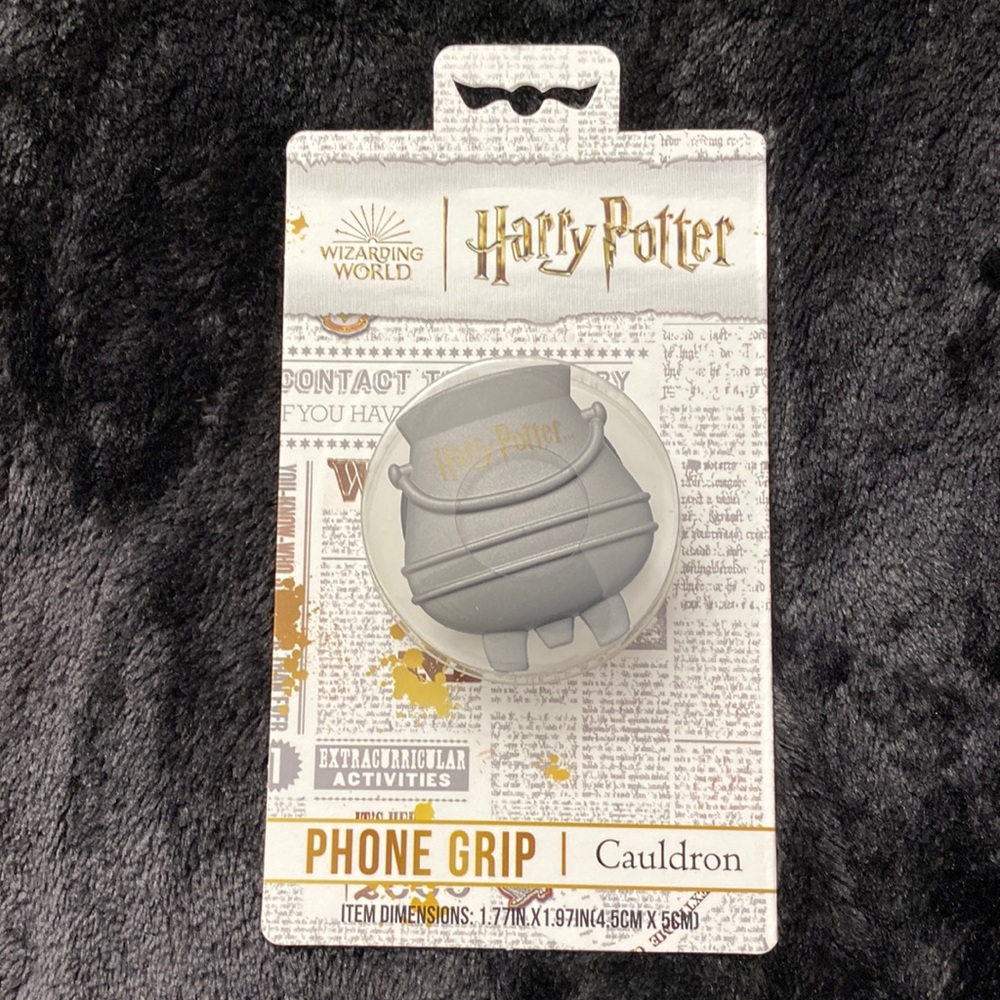NWT Harry Potter Cauldron shape Phone Grip